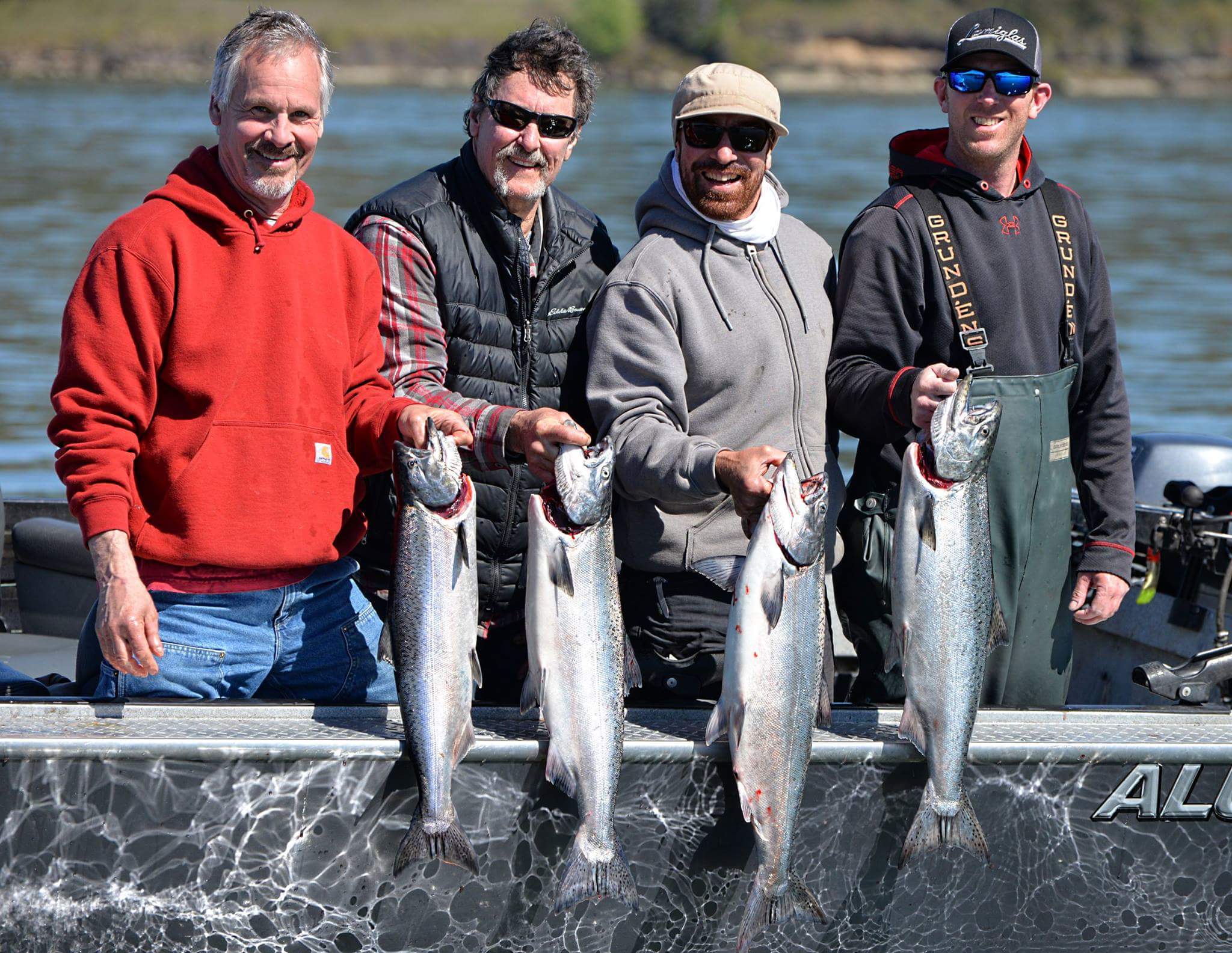 Willamette River Fishing Guides Spring Chinook fishing in Portland OR.